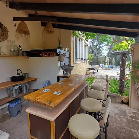 Casa Vista Monte Villa *